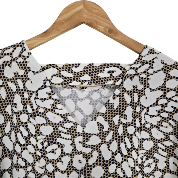 Clara Sunwoo Leopard Print Scoop Neck Relaxed Fit Popover Blouse White Tan Large - Picture 9 of 12